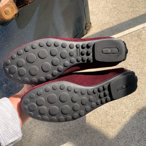 Jones Bootmaker Burgundy Loafers - Picture 2 of 3